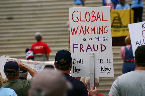 Climate-change-deniers