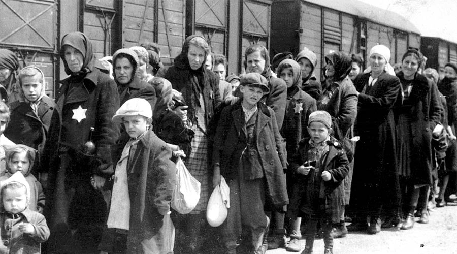 holocaust-trains