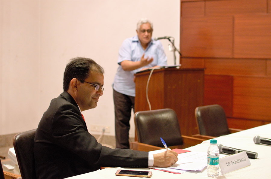 Academician Shiv Visvanathan addresses the audience while fellow panelist Arash Fazli from the Institute for Studies in Global Prosperity takes notes.