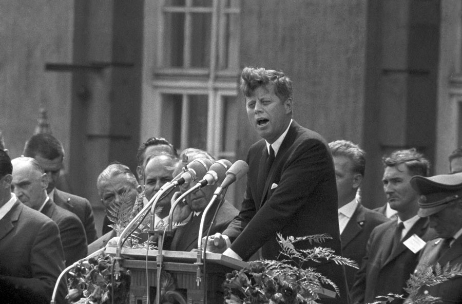 JFK ’Ich bin ein Berliner’ speech in Berlin (June 26, 1963).
