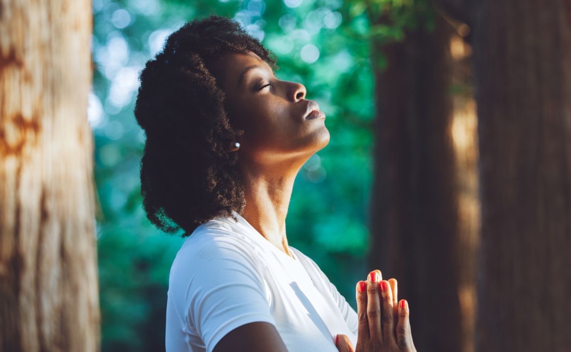 How to Meditate Spiritually: 9 Tips for Beginners - BahaiTeachings.org