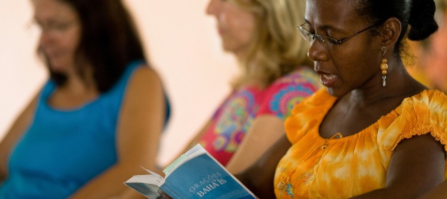 A prayer gathering at the Baha’i Center in Lauro de Freitas, Brazil