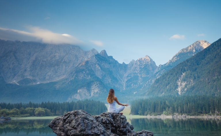 How to Fast Like a Baha’i